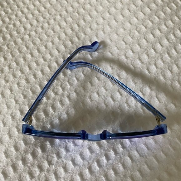 Moncler sunglasses - Picture 5 of 5